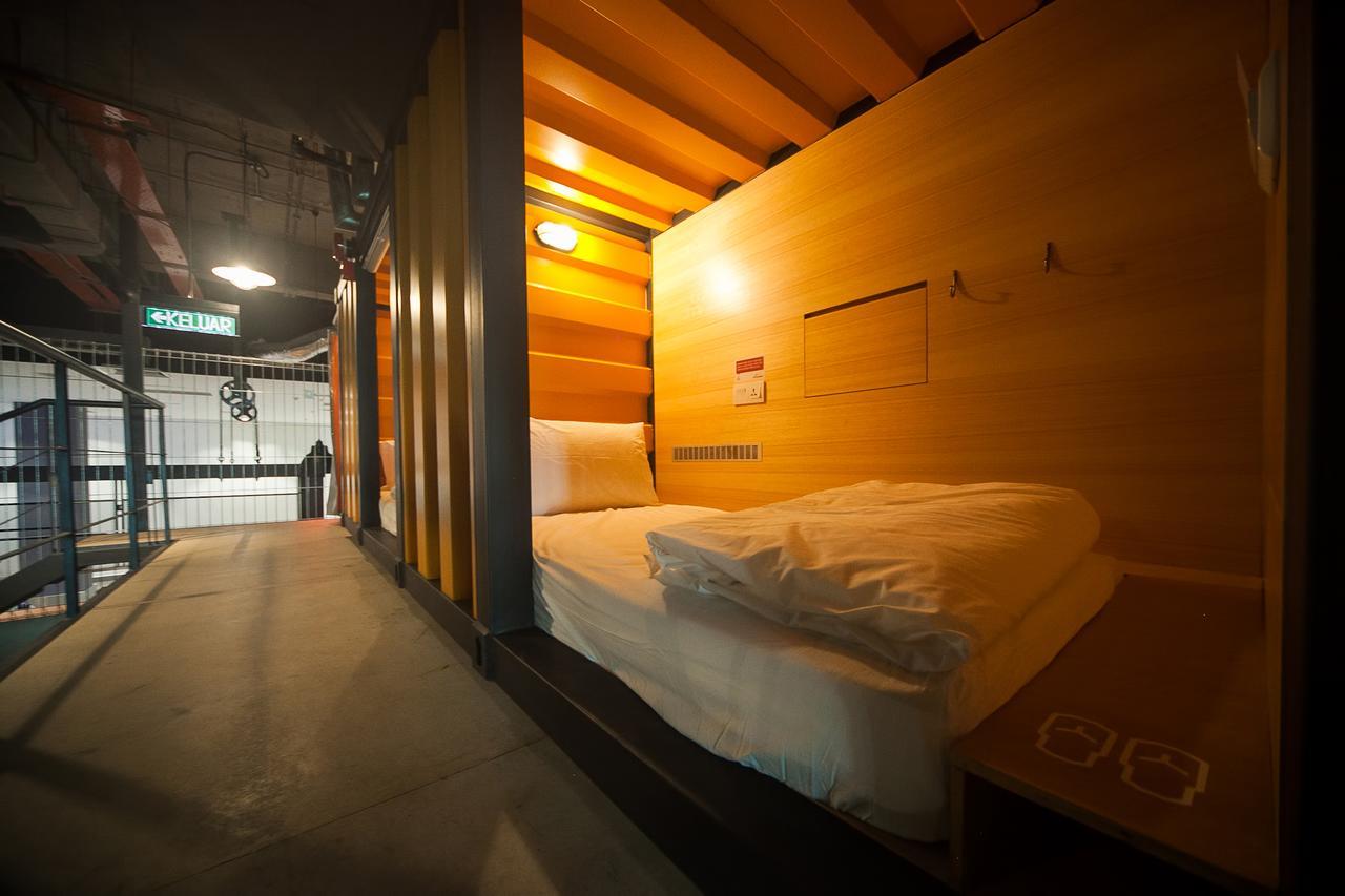 Capsuletransit Landside - Airport Hotel - Public Area - Gateway Klia T2, Lvl 1 Сепанг Екстер'єр фото
